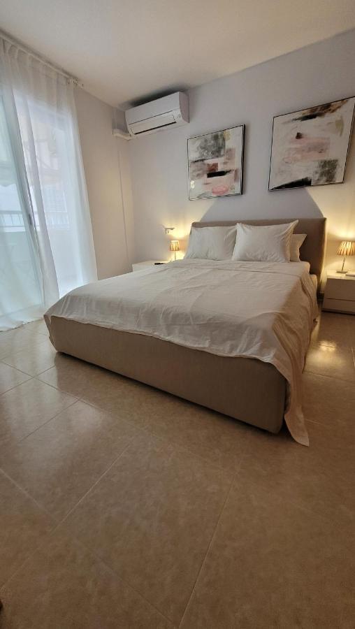 Sol Y Mar Apartment *